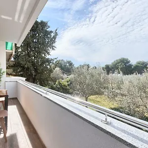 Rose Apartament Fažana